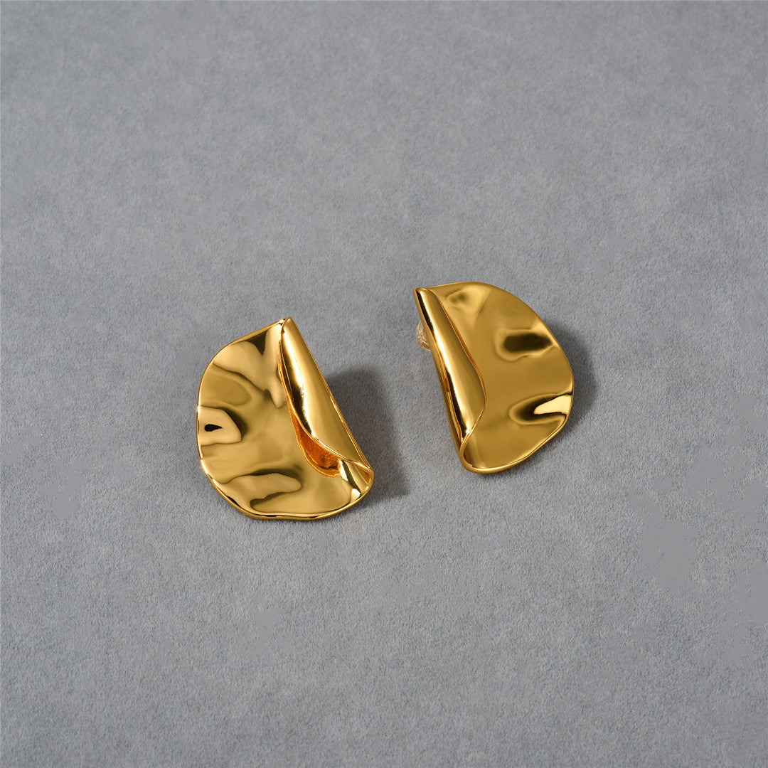 18K Gold Minimalist Earrings