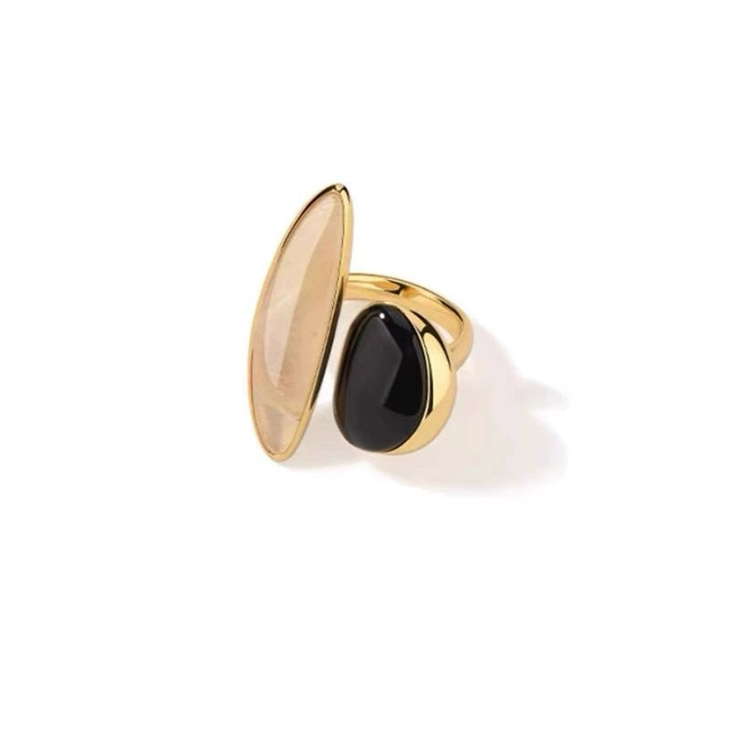 Bague ouverte irrégulière en laiton plaqué or 18 carats avec pierre naturelle