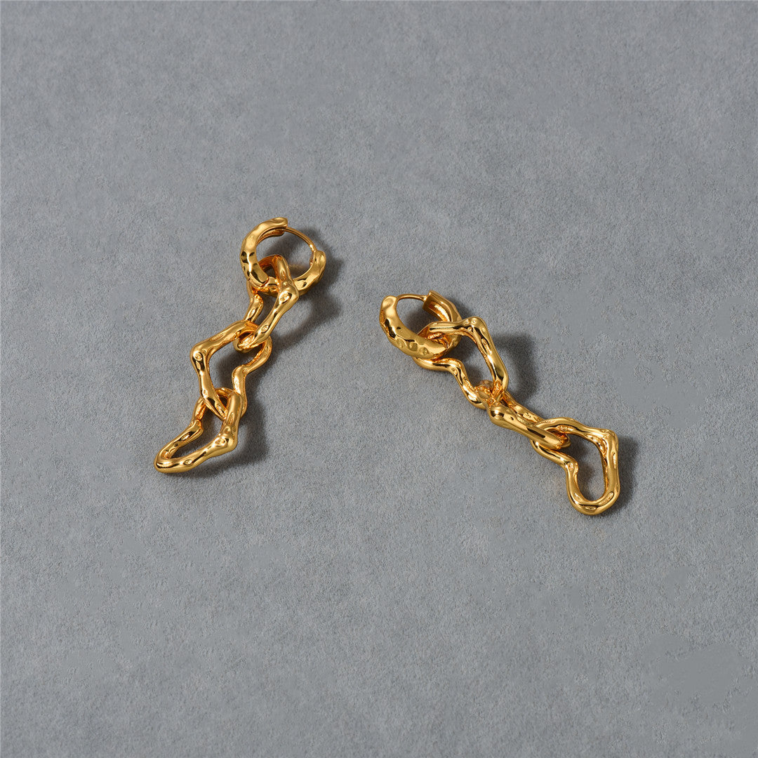 18K Gold Heart-shaped Hoop Earrings