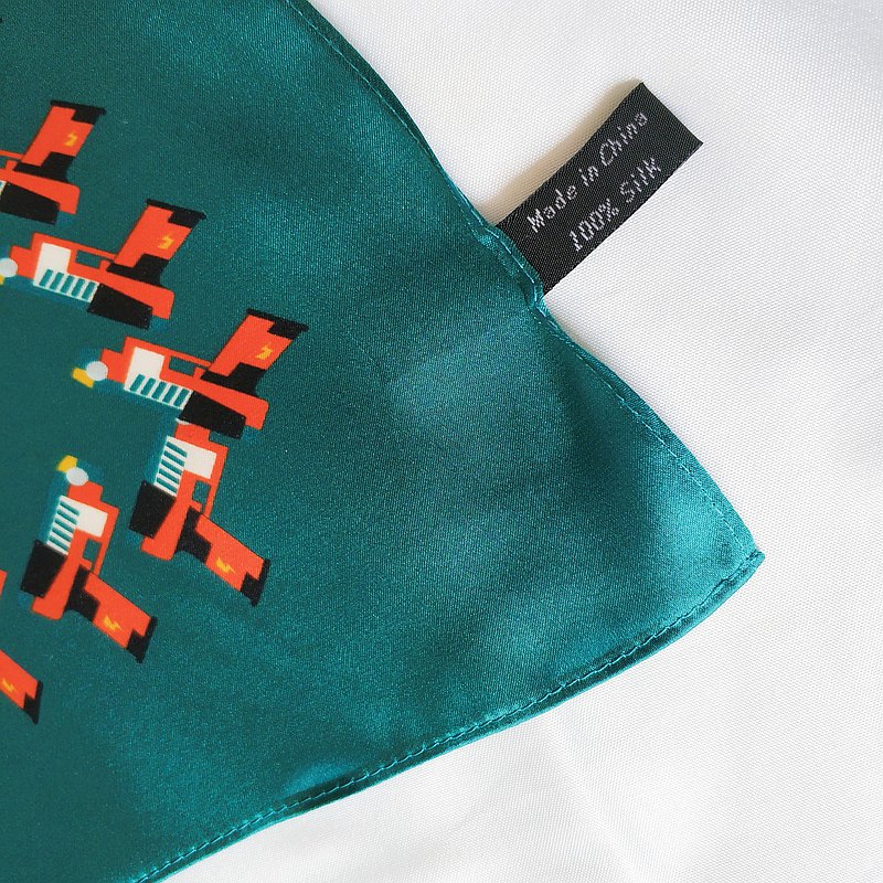 Premium 100% Mulberry Silk Square Scarf - Vintage Car Pattern 30"x30"