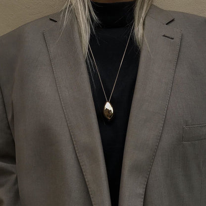 18K Gold Elliptical pendant Necklace